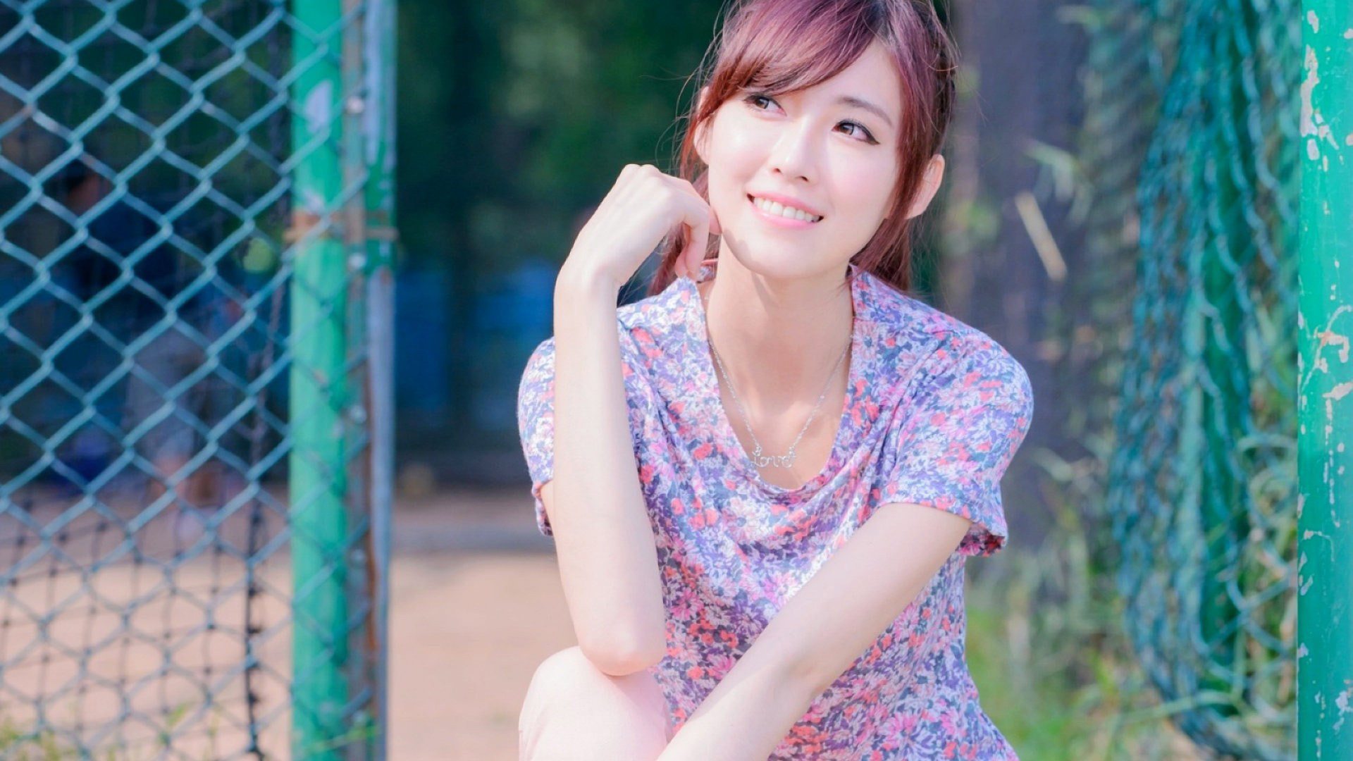 //v.api.aa1.cn/api/pc-girl_bz/girl/1640167085.21968.jpg